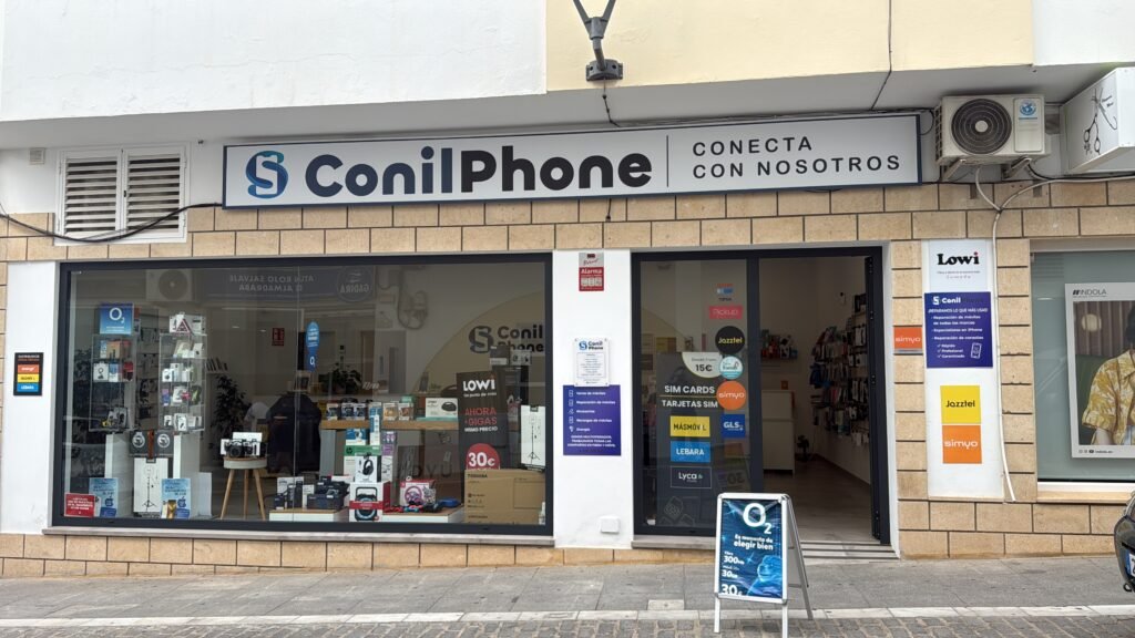 tienda tecnologia conil servicio tecnico con herramientas profesionales